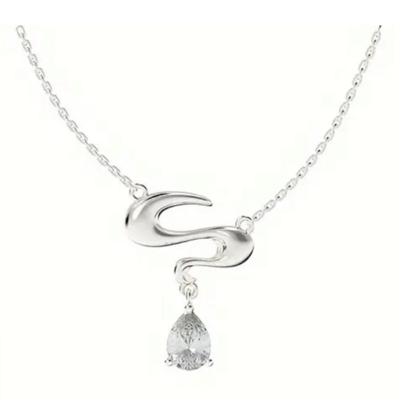 Jewelry - Elegant Silver Necklace with Teardrop Pendant